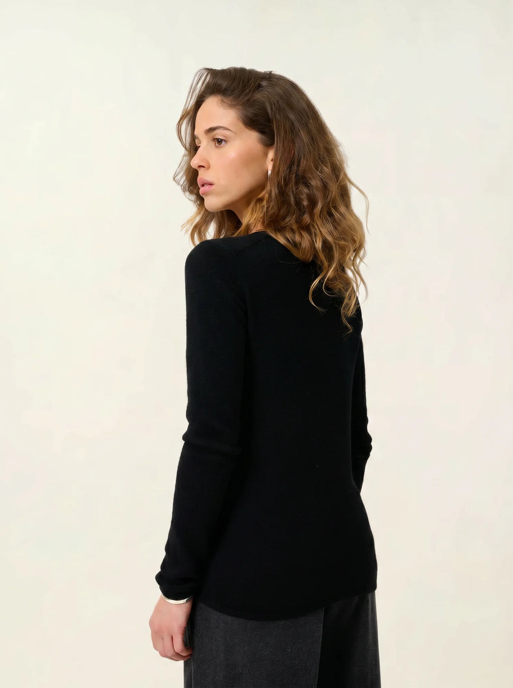 EPÉNA pull col rond noir