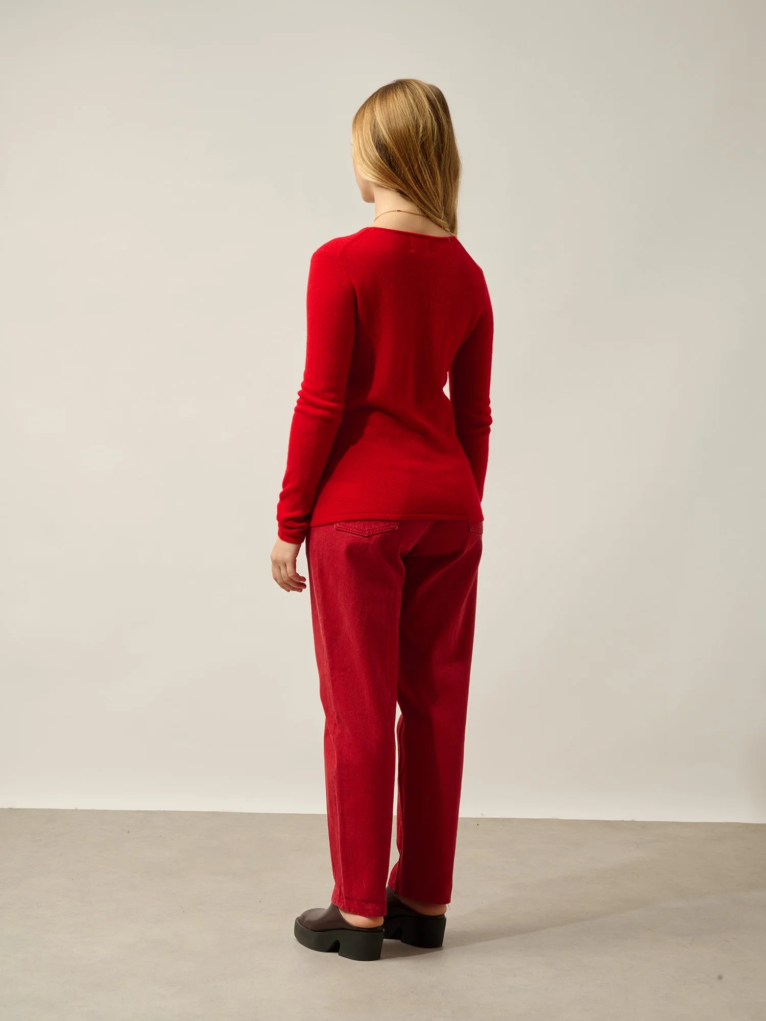 EPÉNA pull col rond rouge