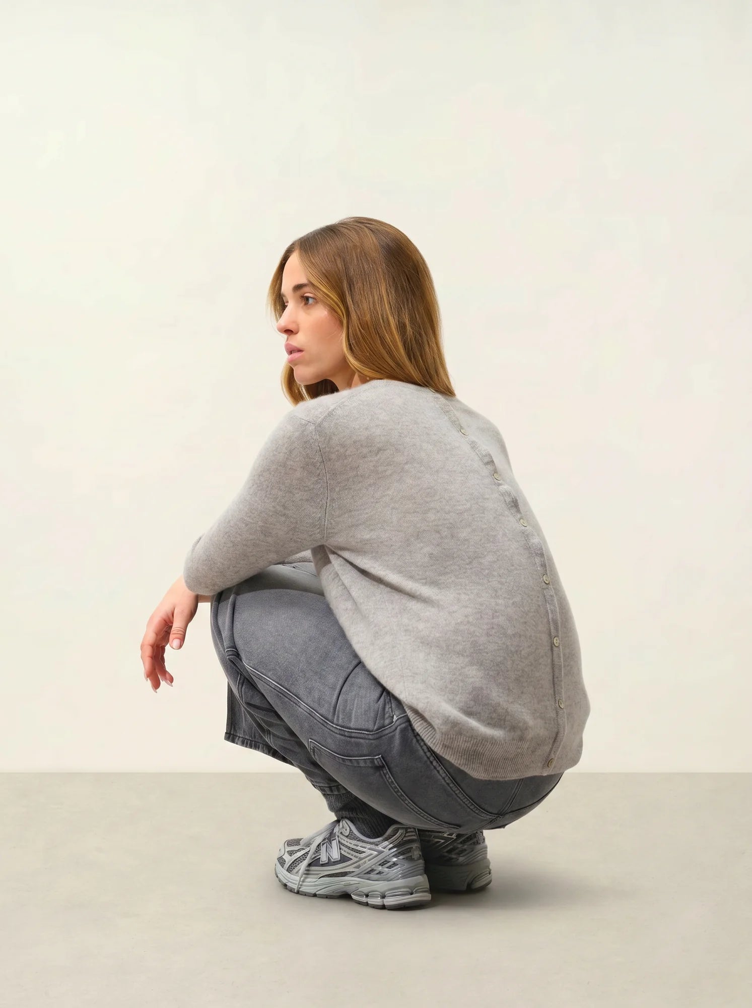 ESTARIS Sweater Crew Neck Buttoned Back Heather Cloud