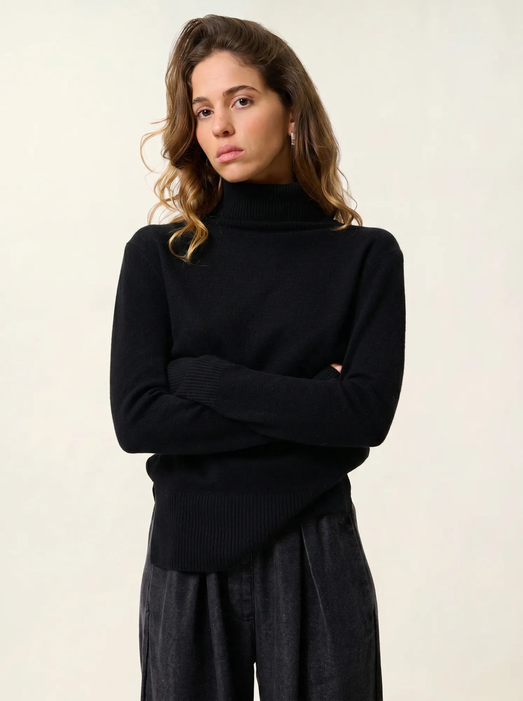 FORNET pull col roulé noir