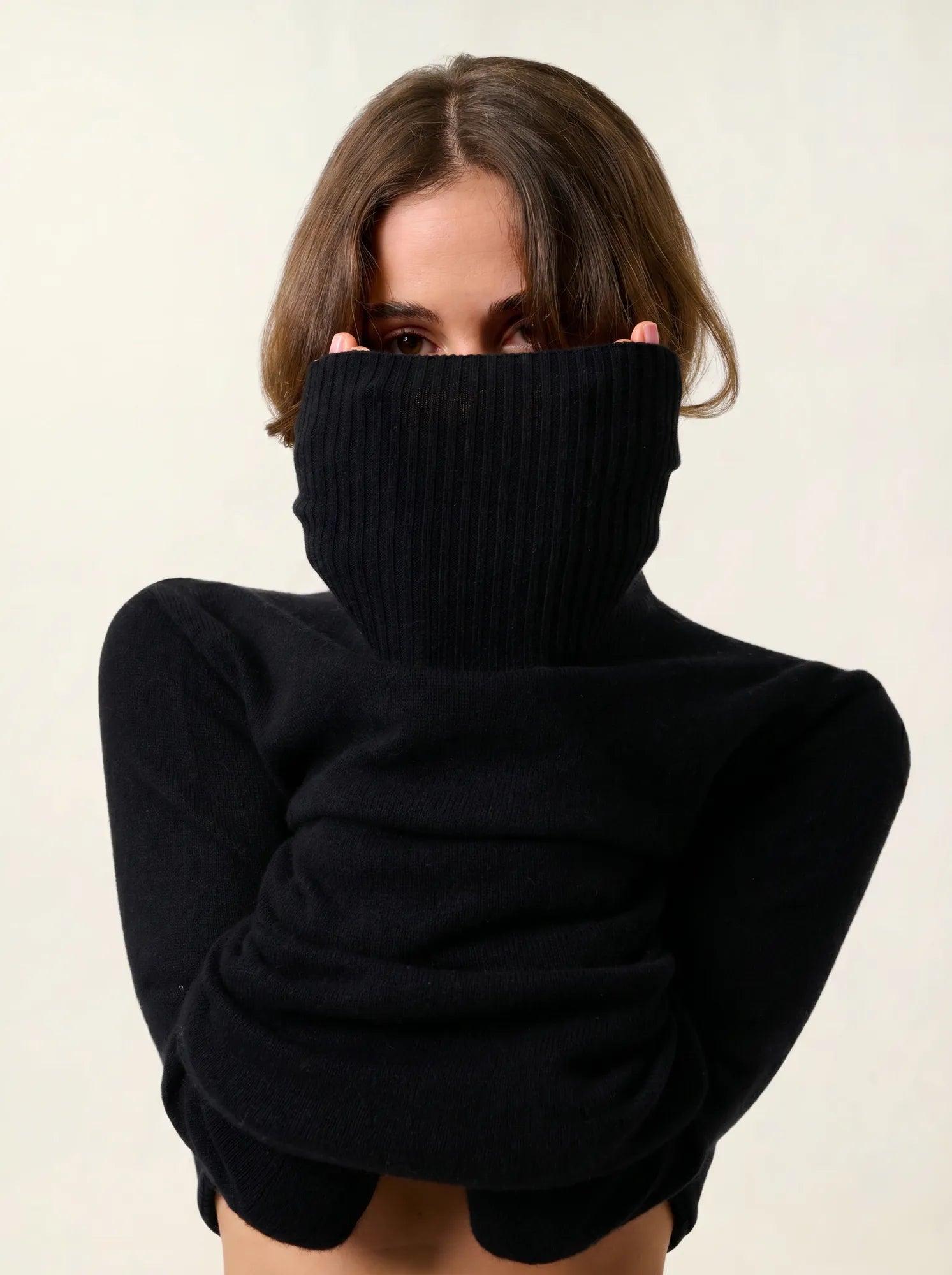 FORNET pull col roulé noir