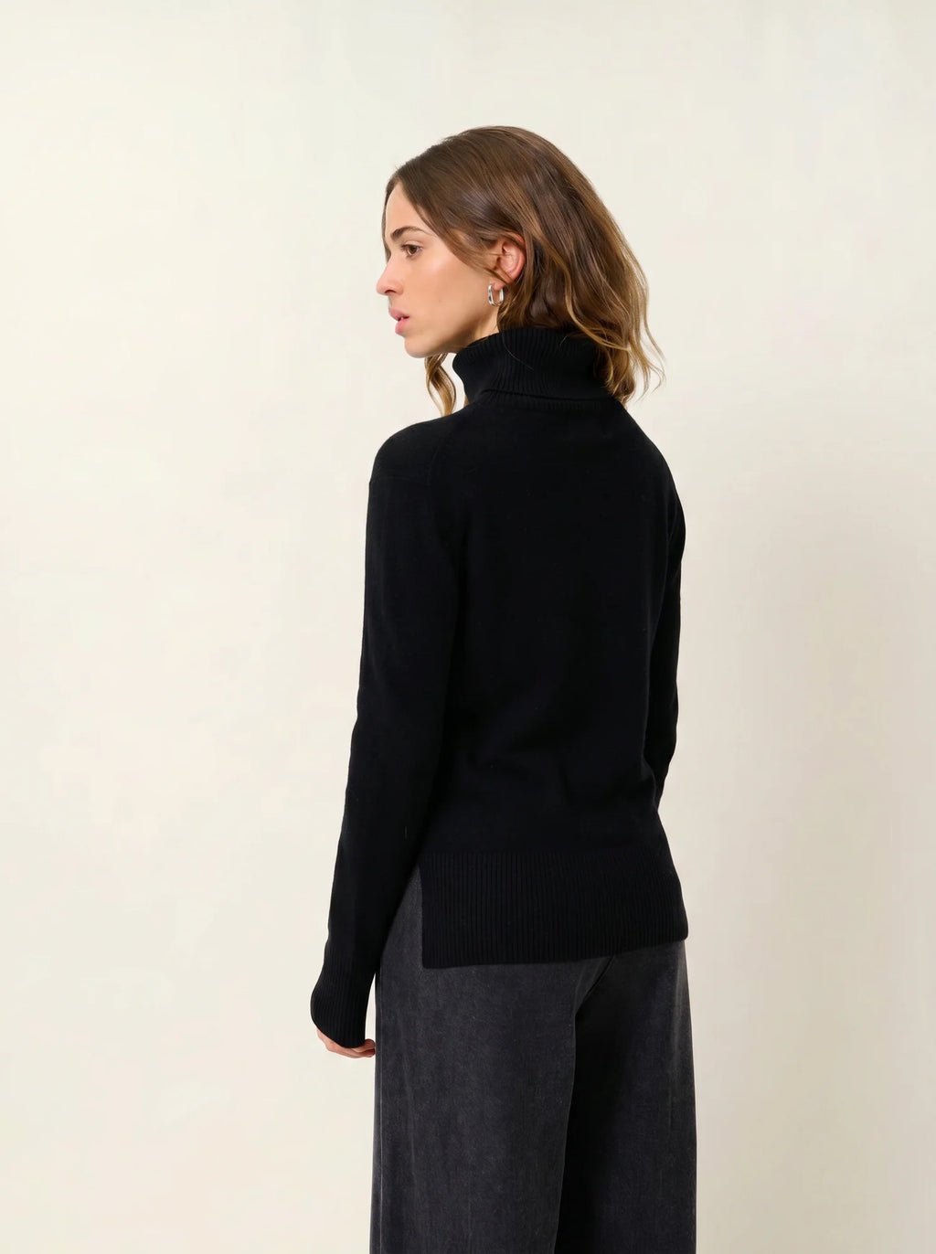 FORNET pull col roulé noir
