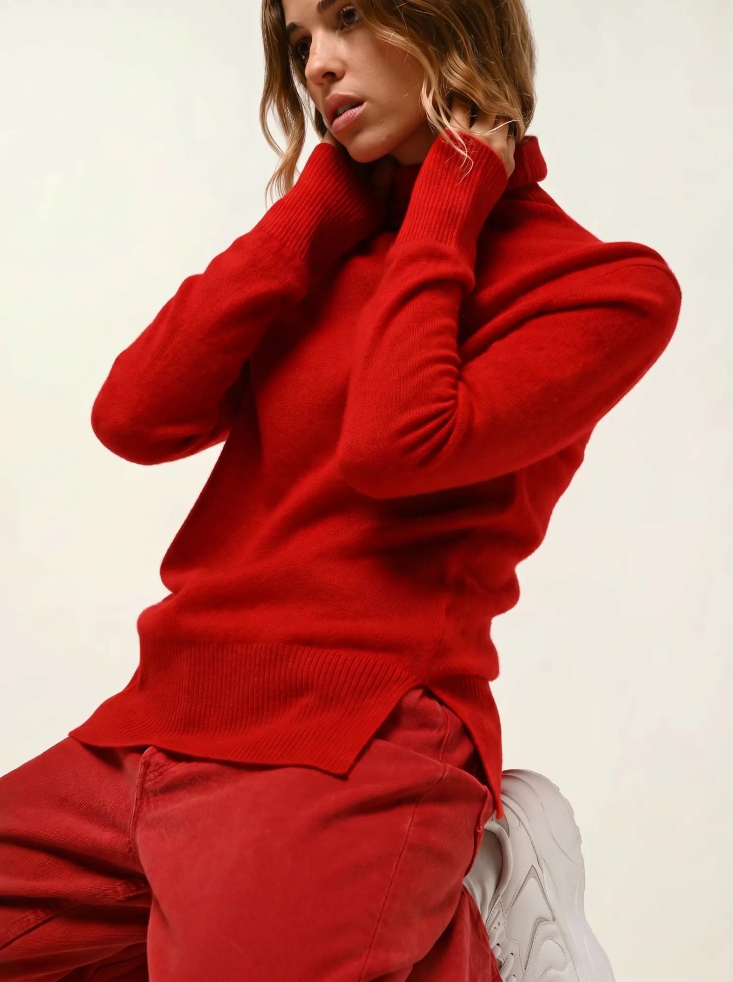 FORNET pull col roulé rouge