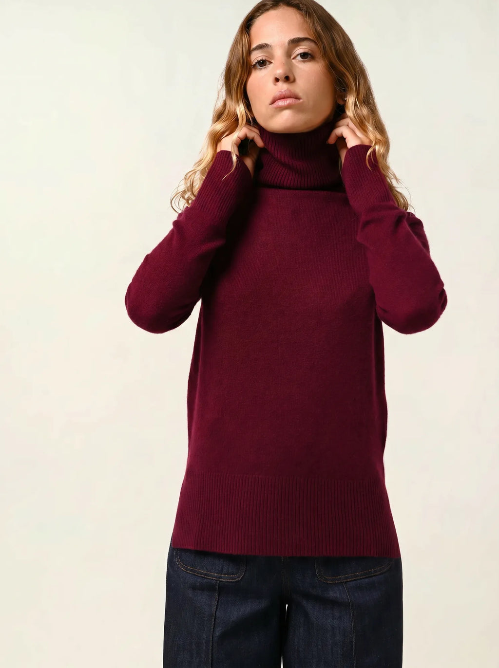 FORNET pull col roulé bordeaux