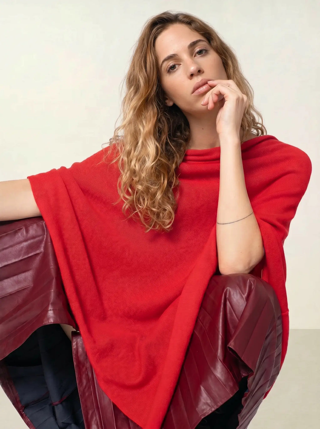 CARRA poncho rouge