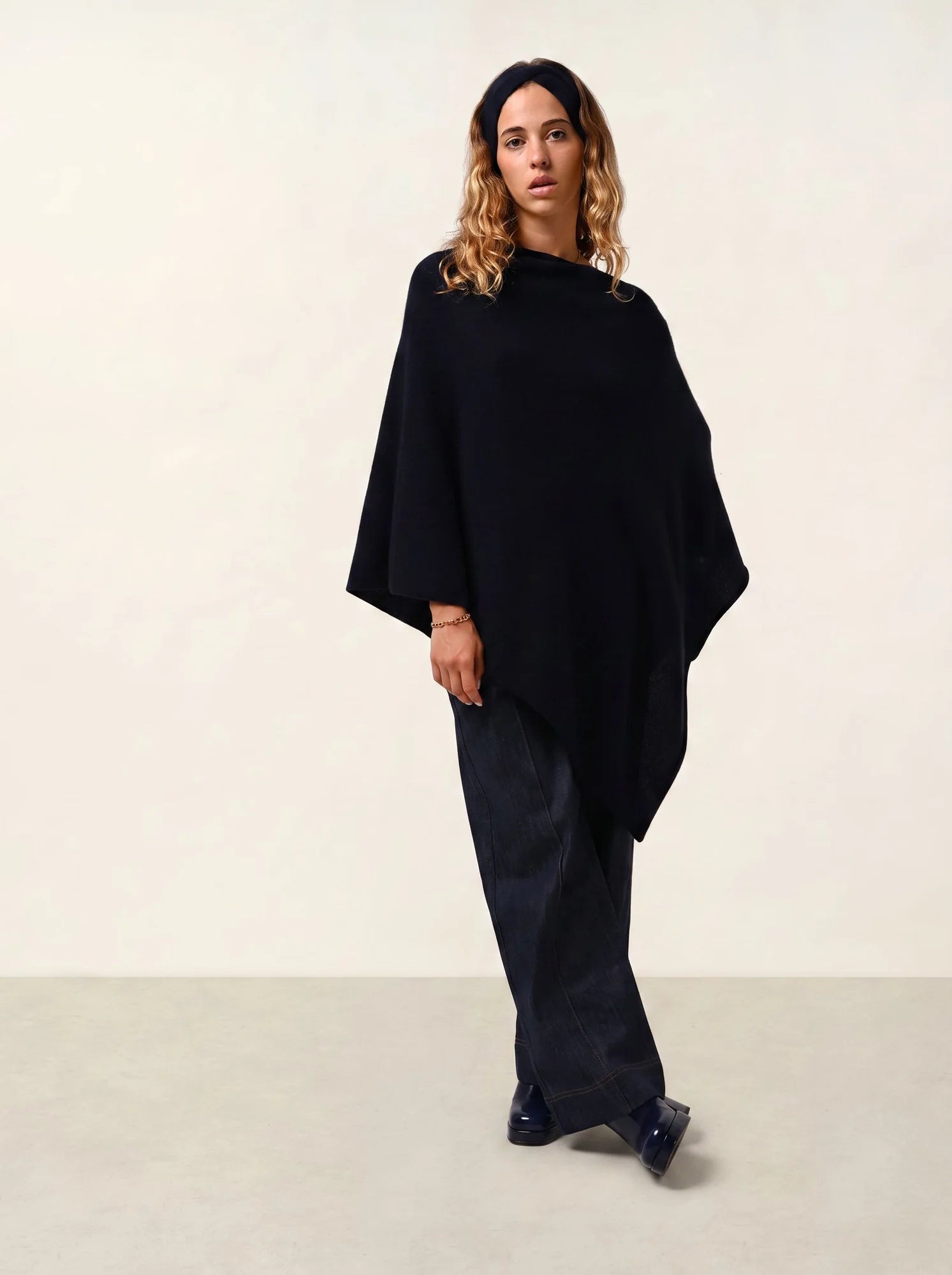 CARRA poncho bleu marine