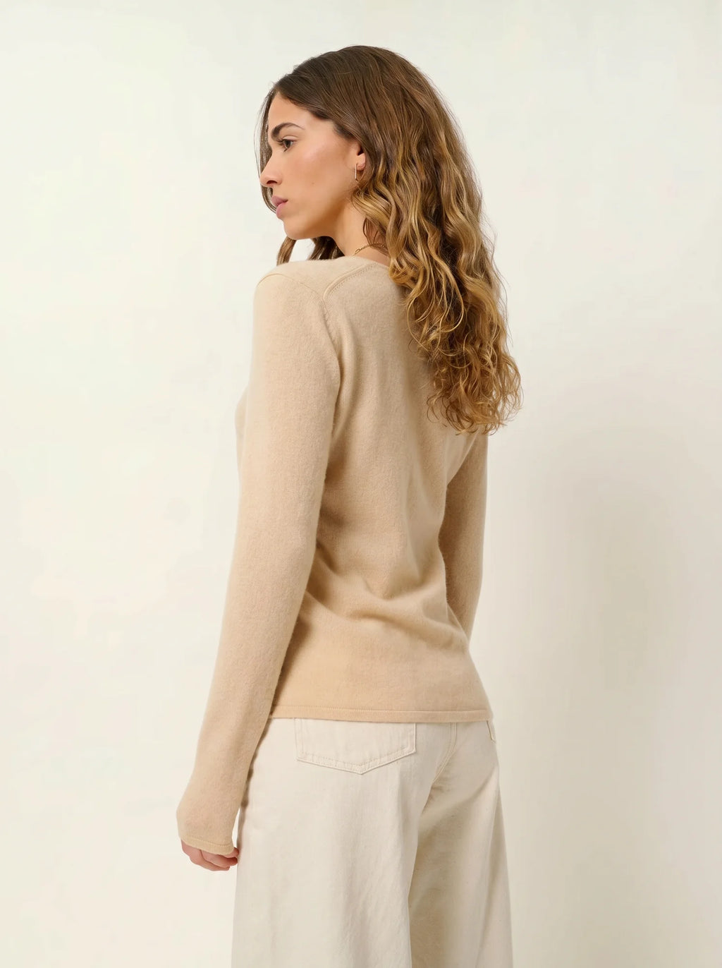 GALISE Pullover V-Ausschnitt Sand