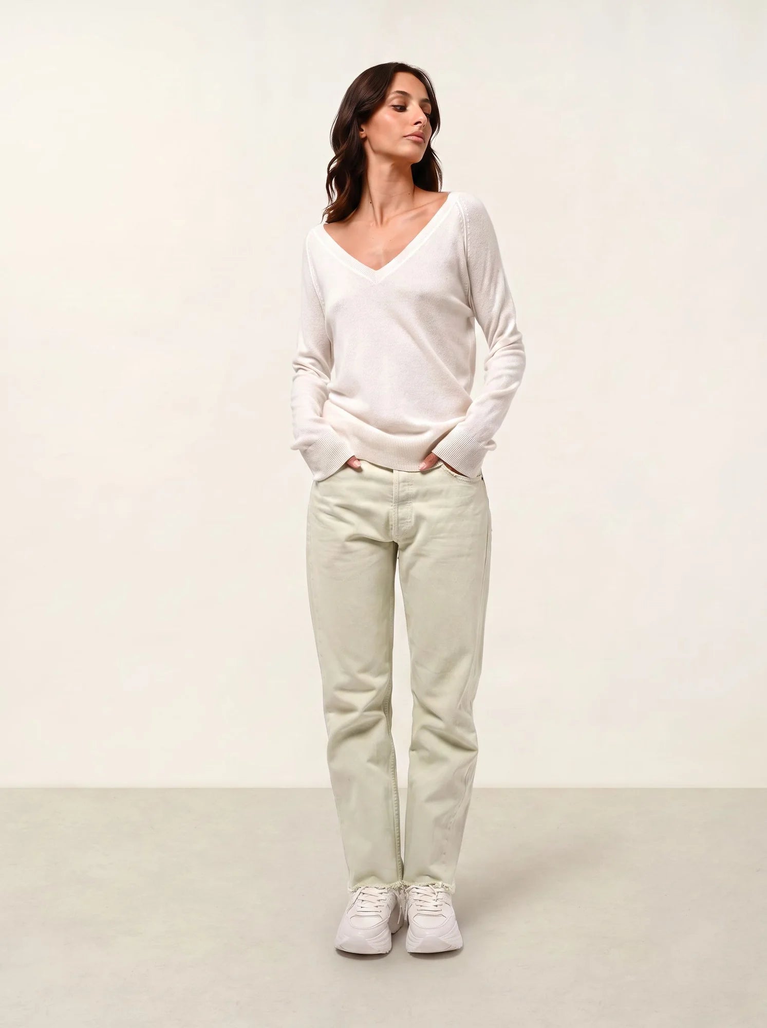 GIUSALET sweater v-neck ivory