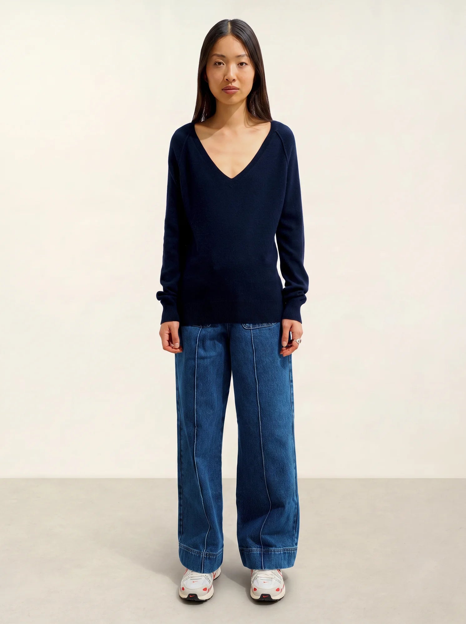 GIUSALET pull col V bleu marine