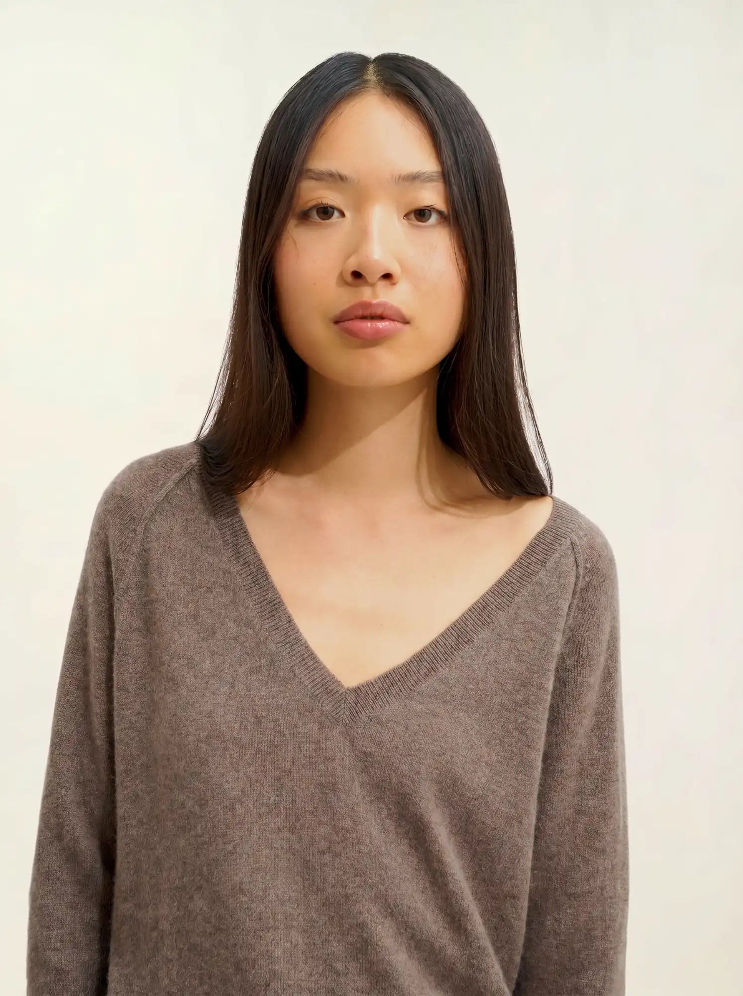 GIUSALET sweater v-neck heather taupe