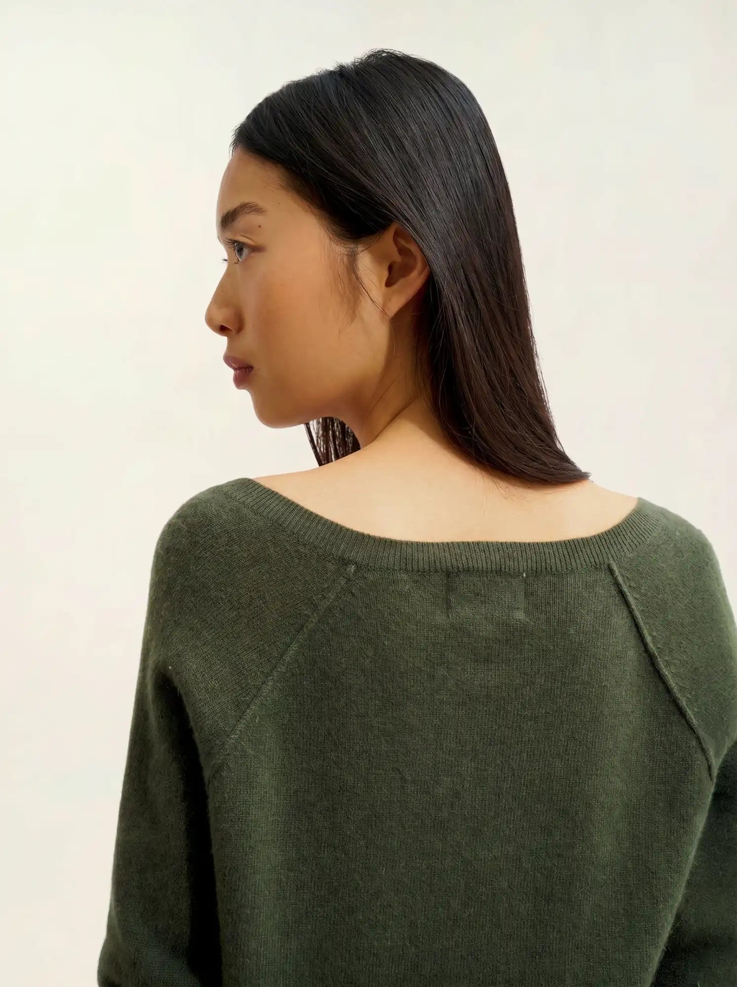 GIUSALET sweater v-neck khaki