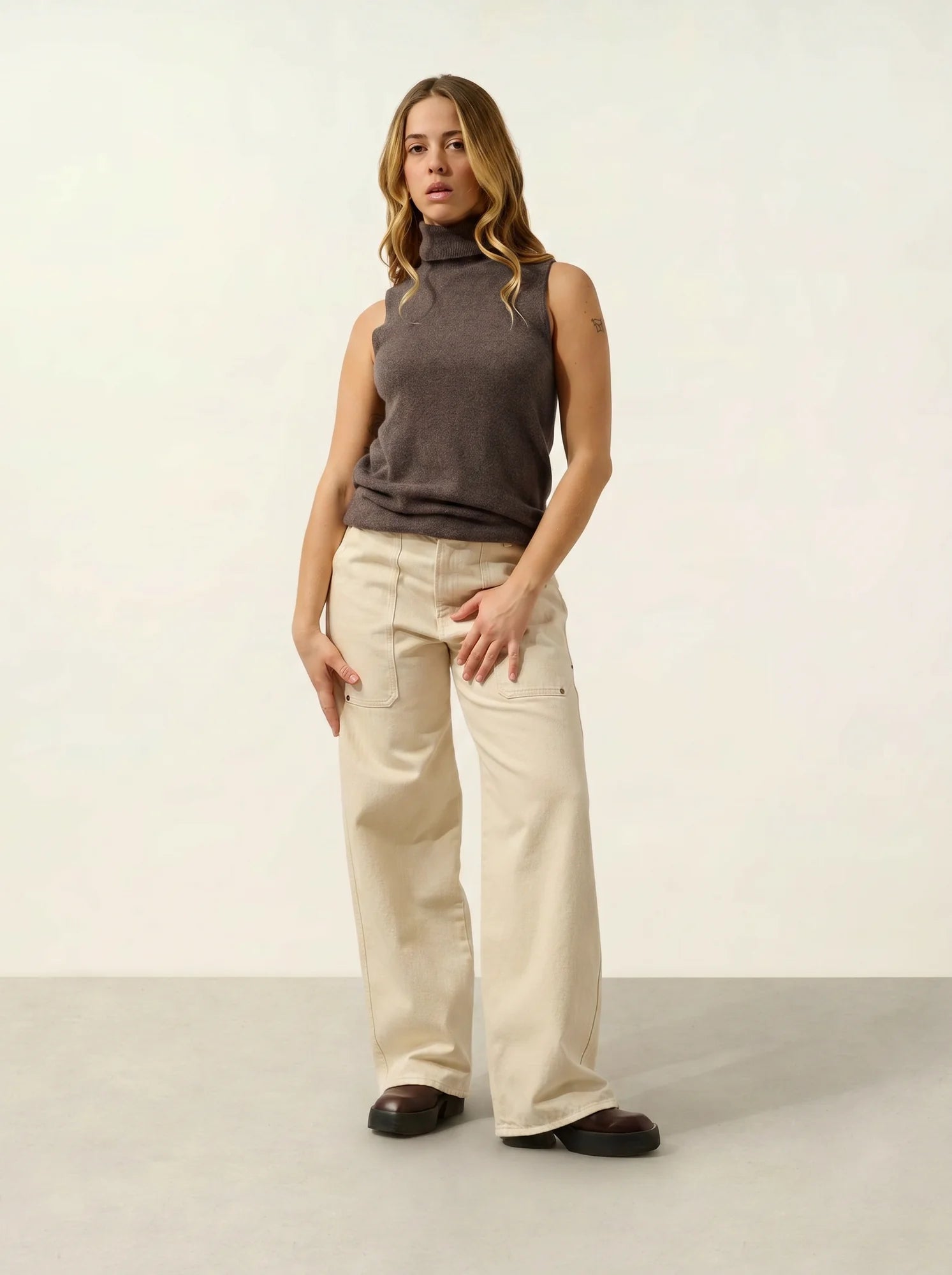 CAPUCIN Pullover Rollkragen ärmellos Taupe meliert