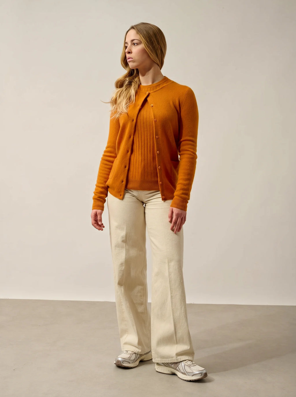 CARON Strickjacke Rundhalsausschnitt Ocker