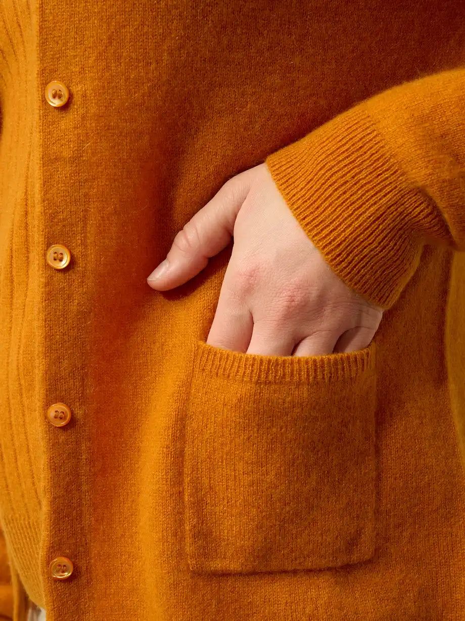 CARON Strickjacke Rundhalsausschnitt Ocker