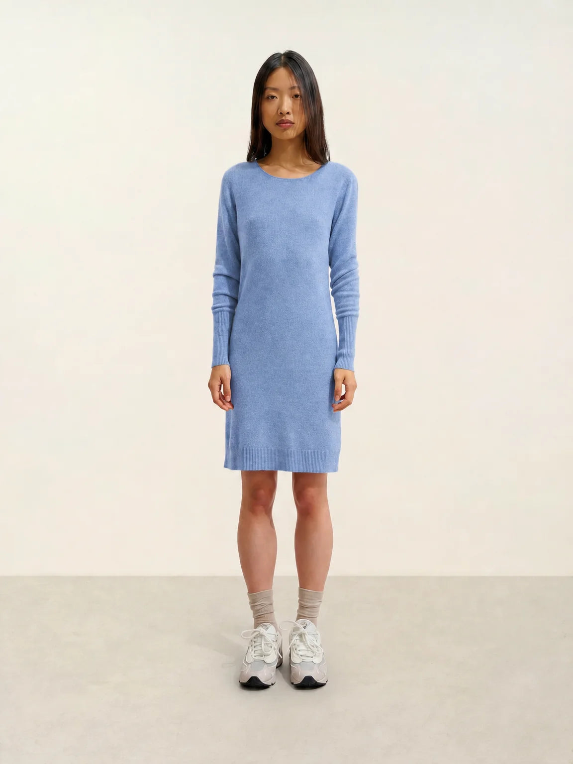 ARMET kleid rundhalsausschnitt himmelblau