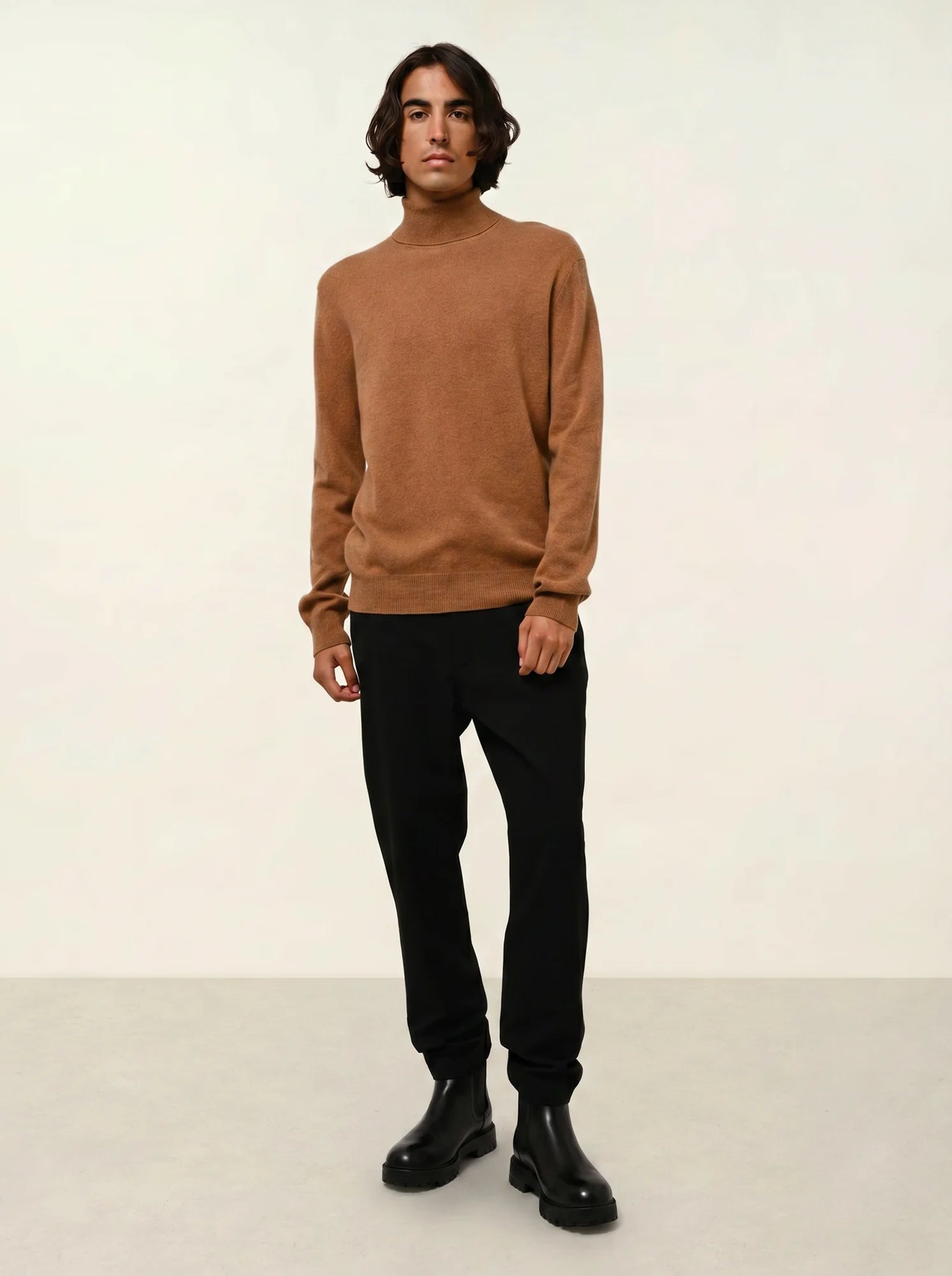 BANGE pull col roulé noisette