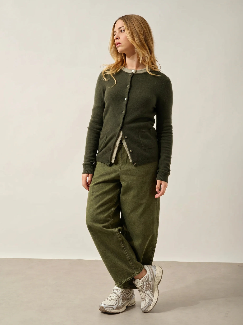 CARON cardigan col rond kaki