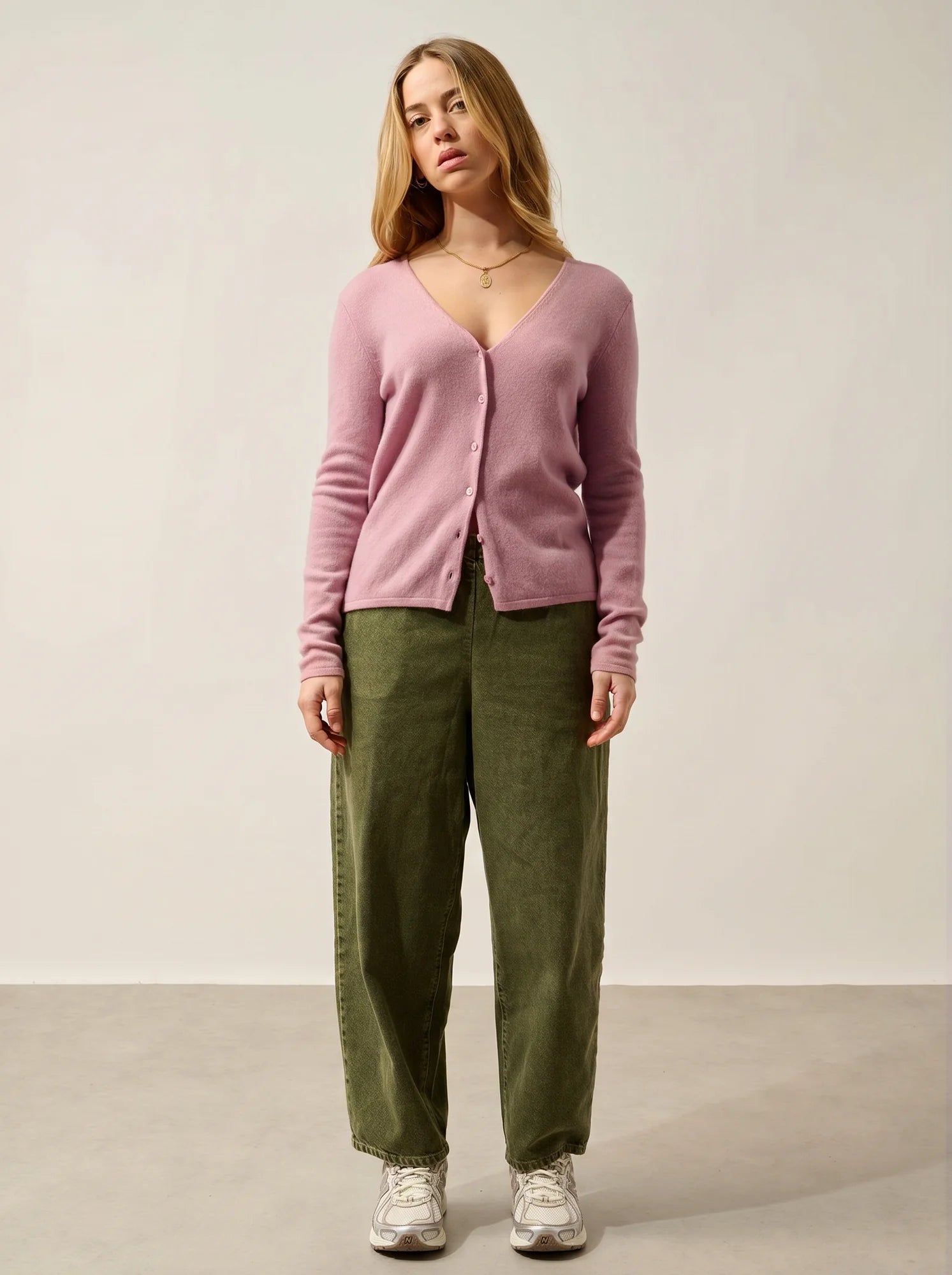 CHALAIS Strickjacke V-Ausschnitt Rosenholz