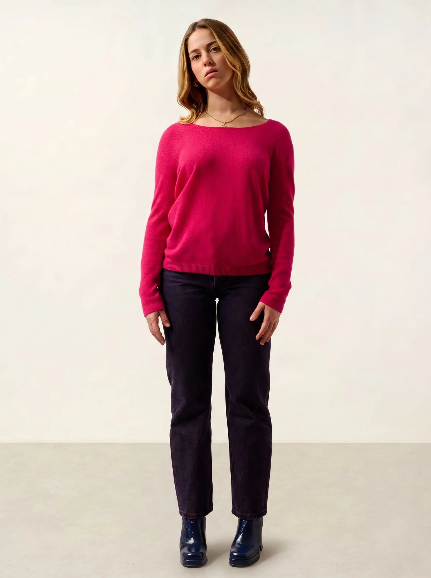 LANFON sweater crew neck fuchsia