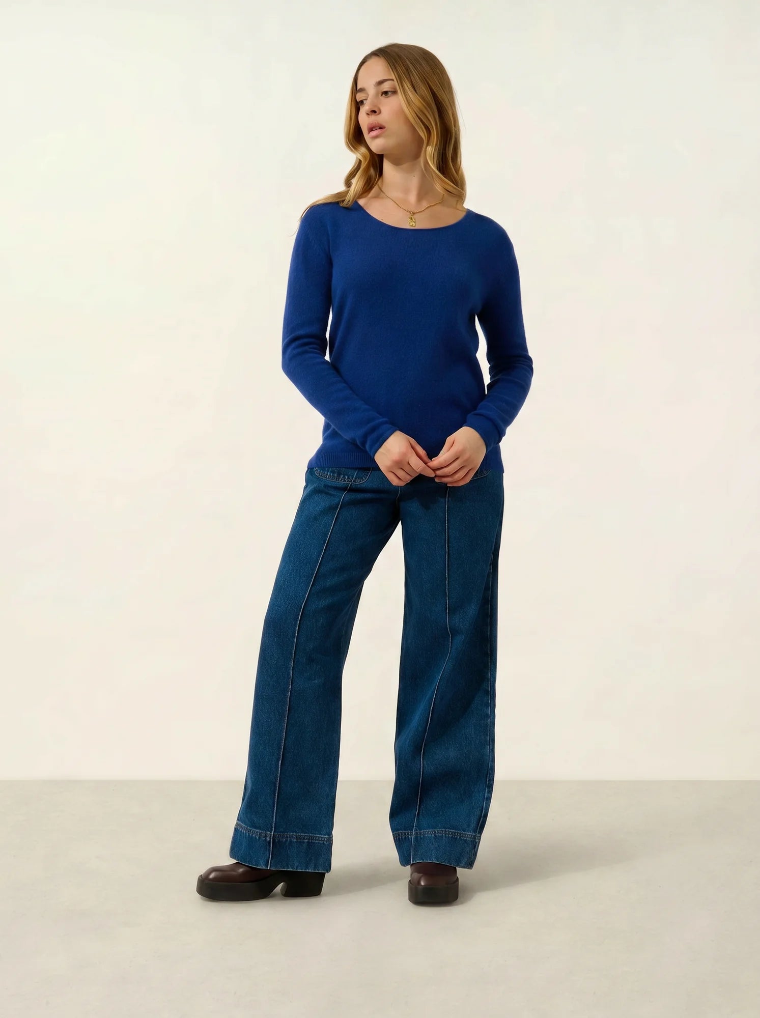 LANFON sweater crew neck ultramarine