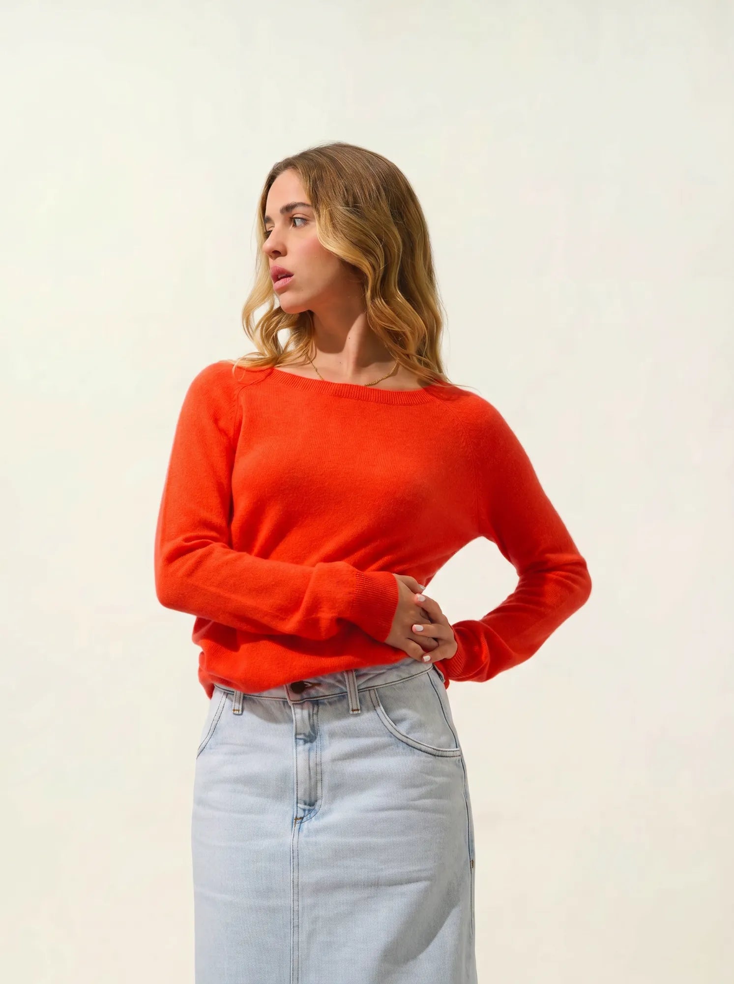 DIBONA Sweater Boat Neck Drop Back Orange