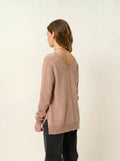 GIEGN Pullover V-Ausschnitt vorne und hinten Camel meliert