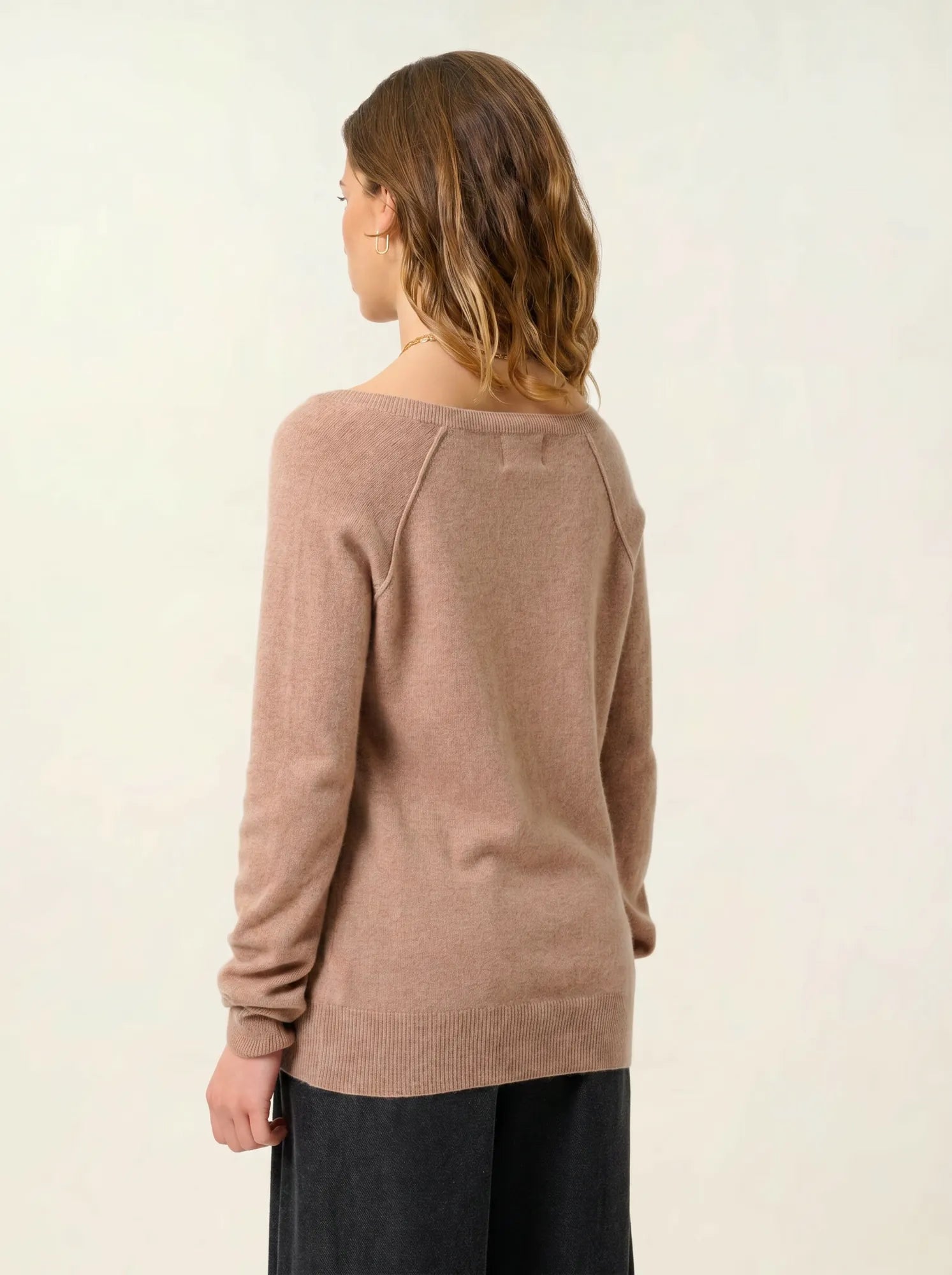 GIUSALET sweater v-neck heather camel