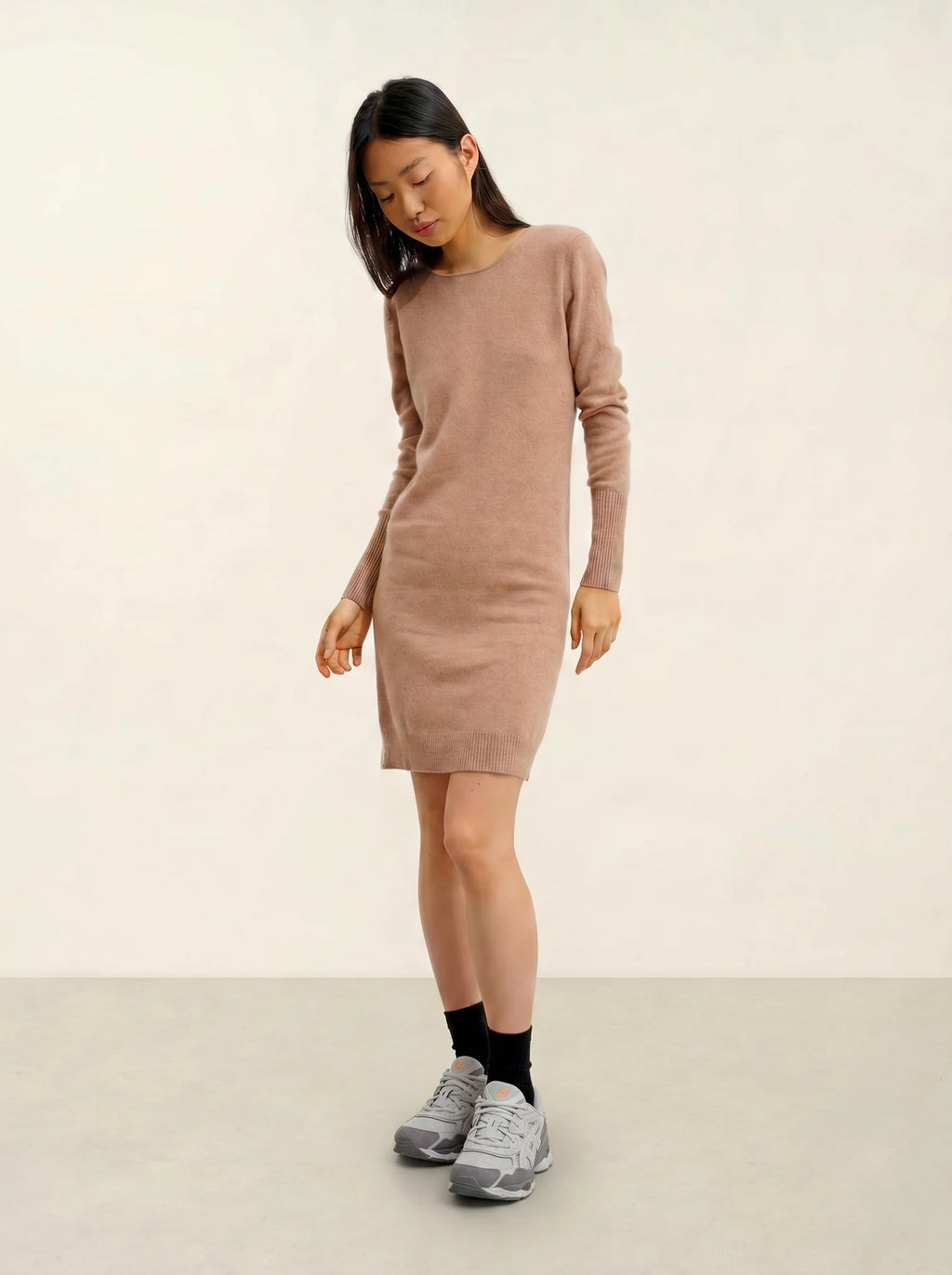 ARMET Kleid Rundhalsausschnitt Camel meliert
