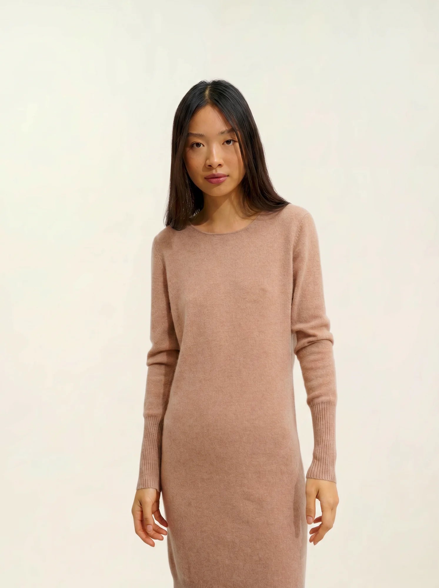 ARMET kleid rundhalsausschnitt camel meliert