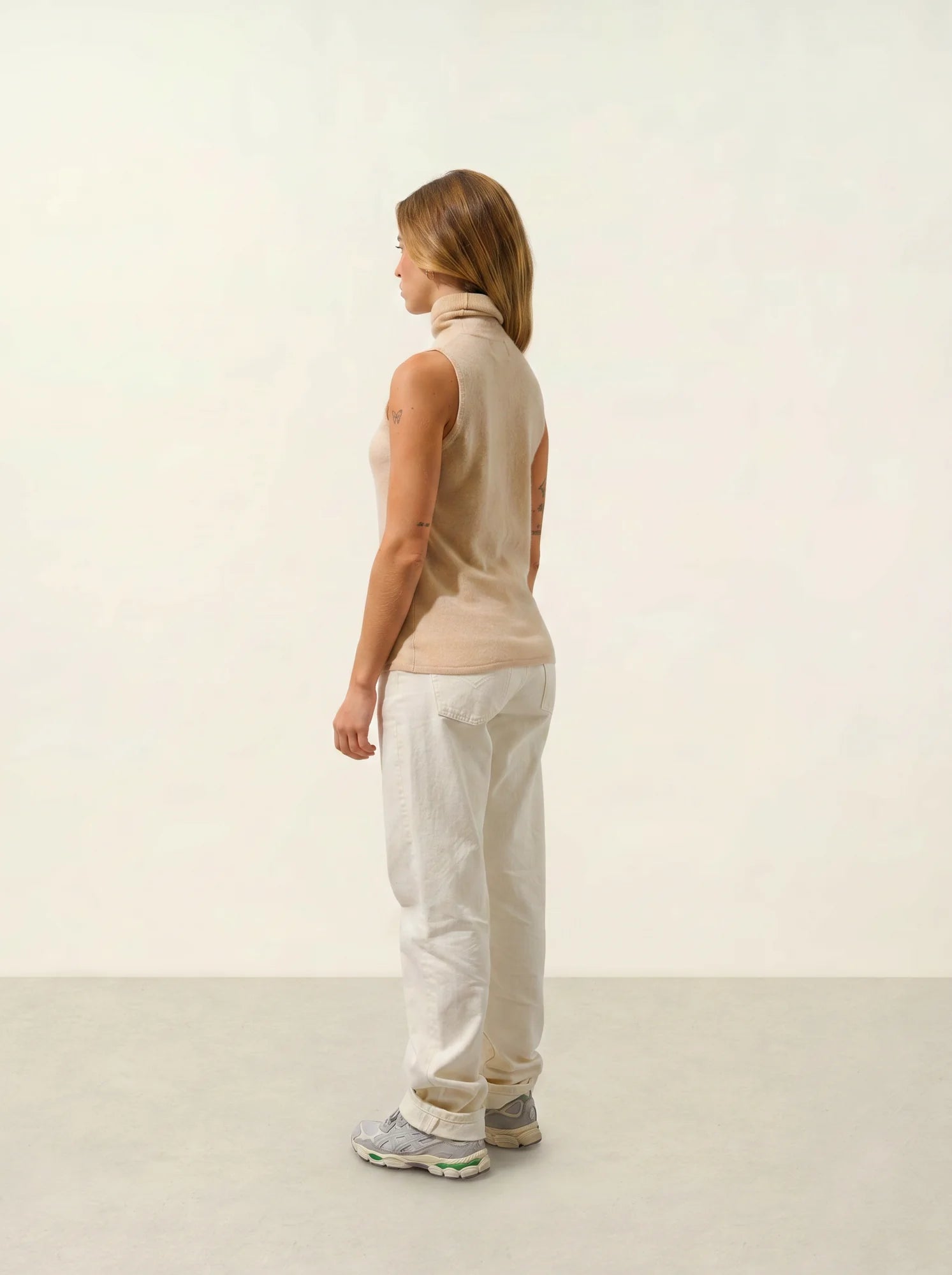 CAPUCIN Pullover Rollkragen ärmellos Sand