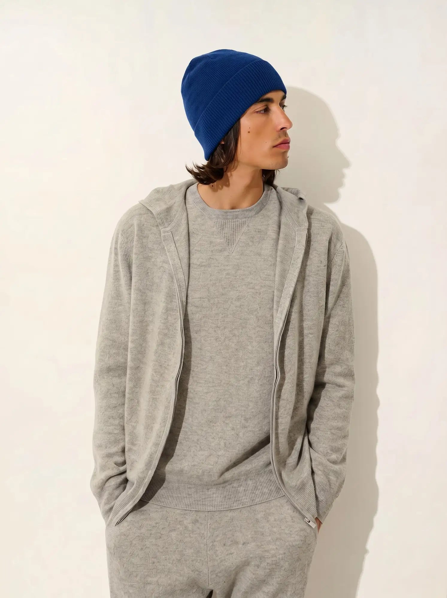 MANTI beanie ultramarine