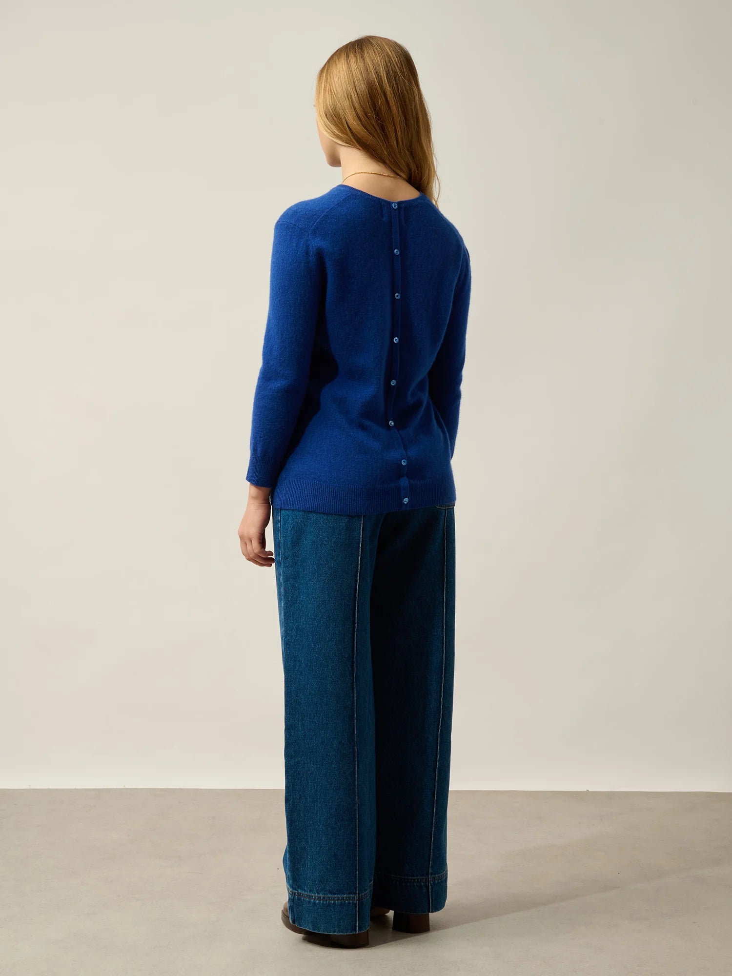 ESTARIS pull col rond boutonné dos outremer