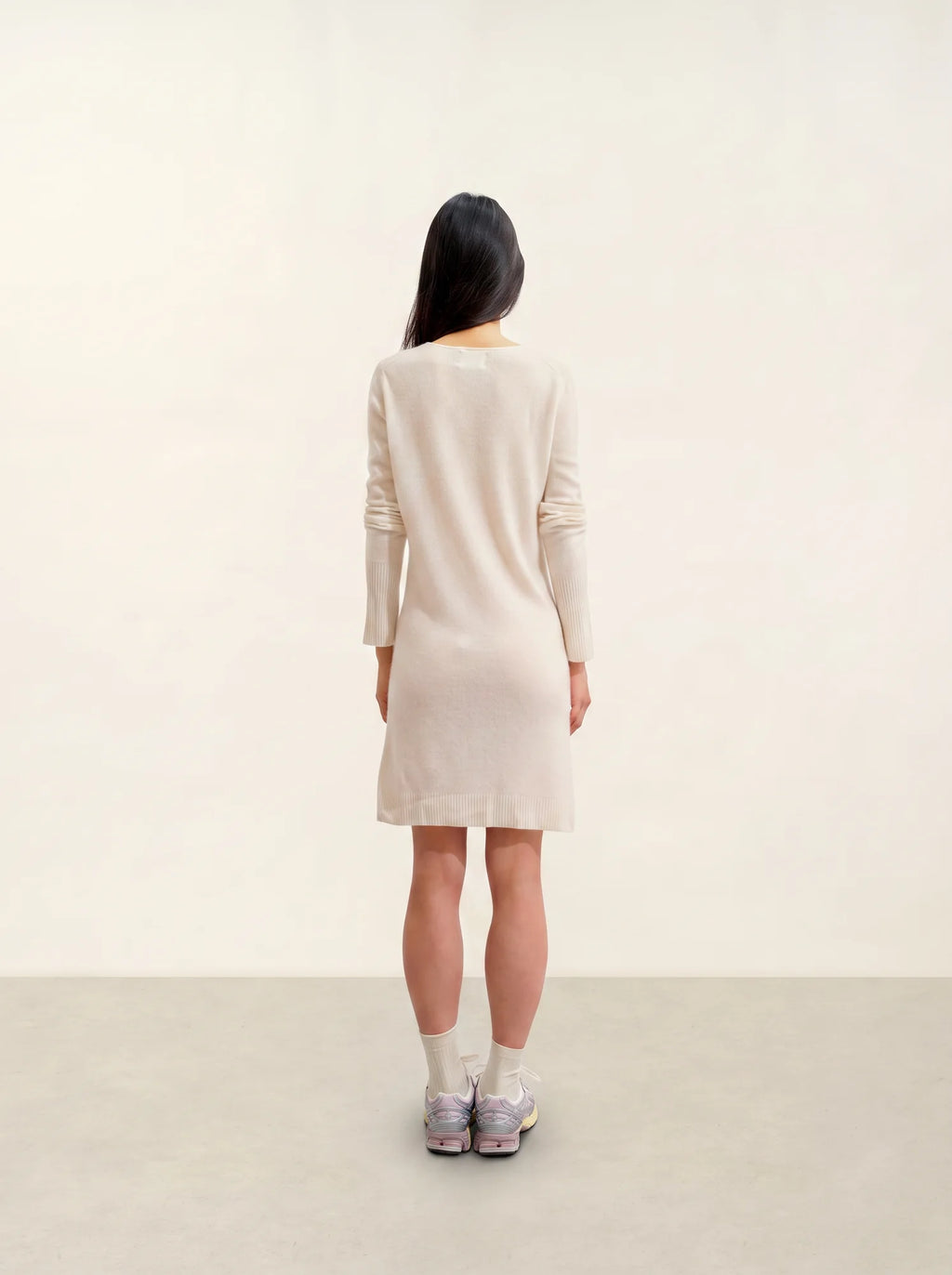 CAPELET robe col V ivoire