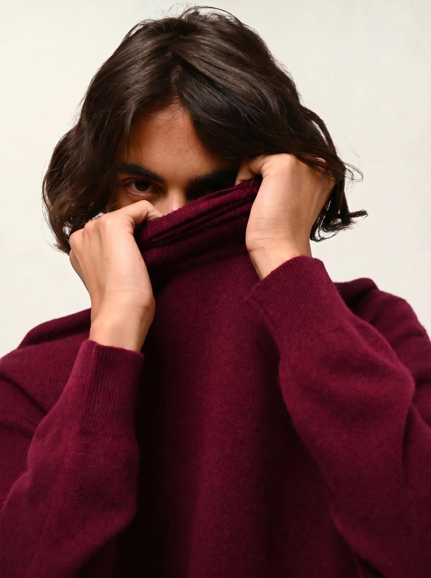 BANGE pull col roulé bordeaux
