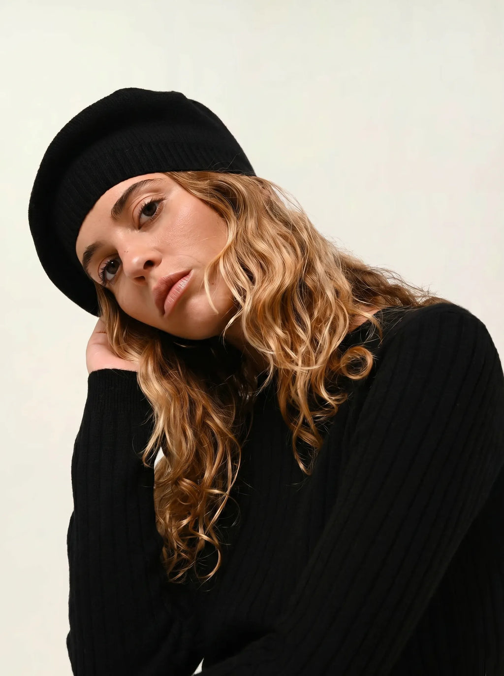 LIWI béret 4 fils noir