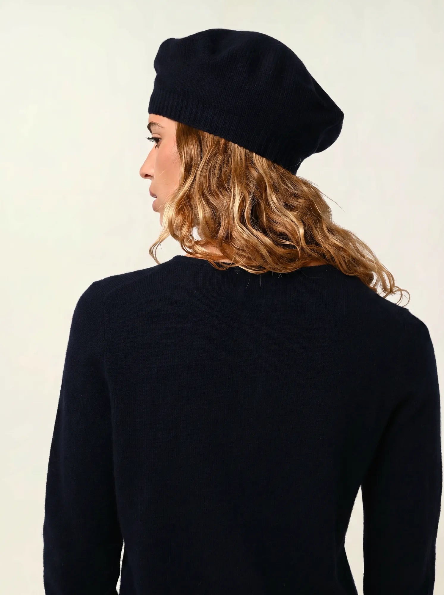 LIWI beret 4 ply navy