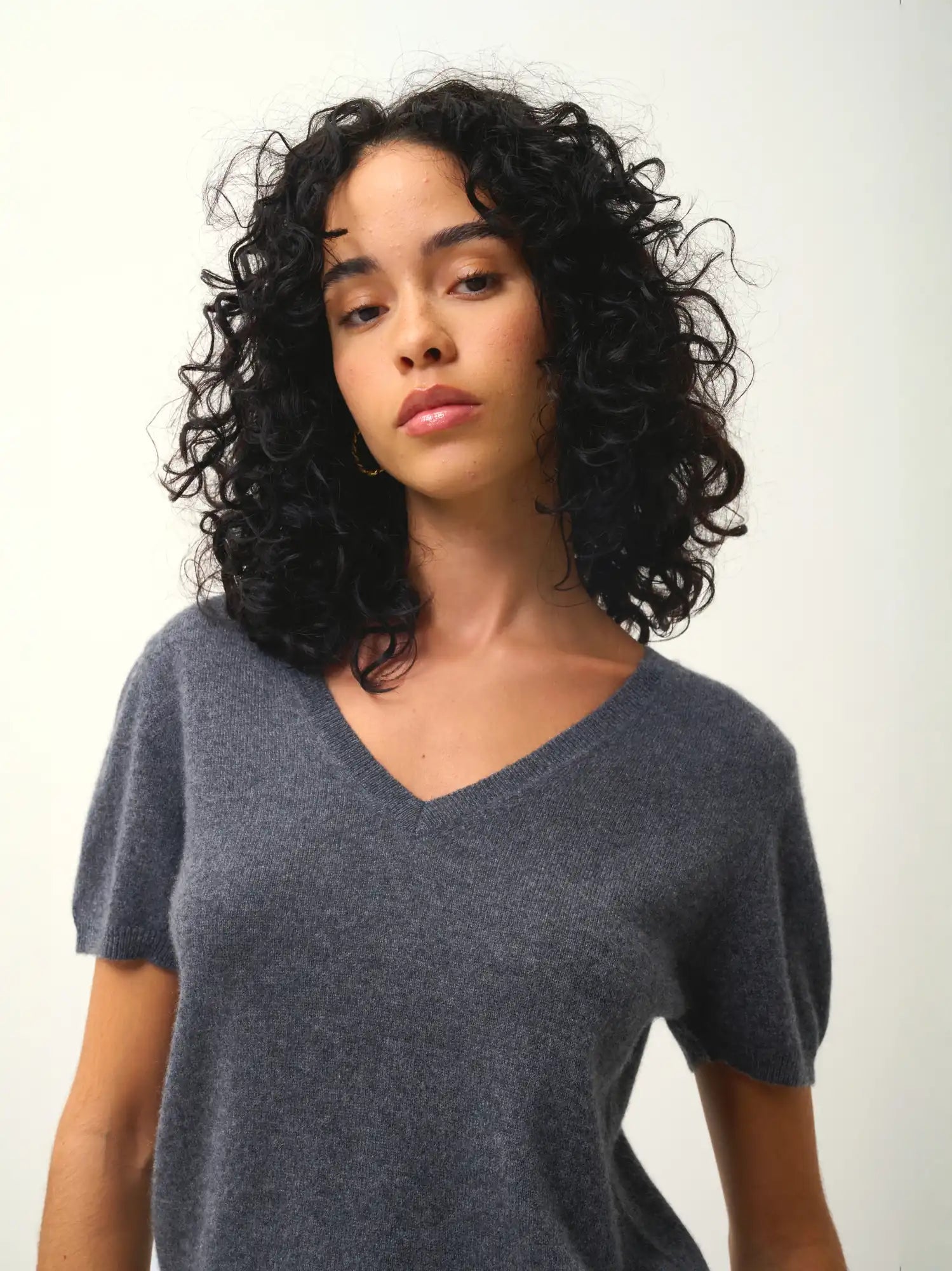 KALI t-shirt col V anthracite chiné