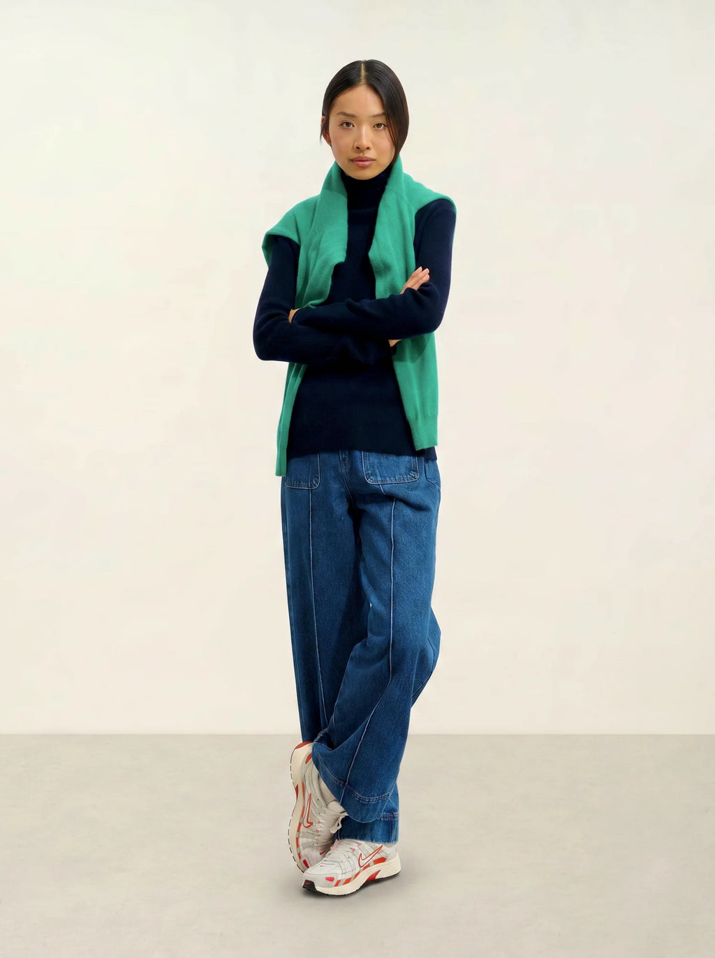 SUZIE pull col roulé bleu marine
