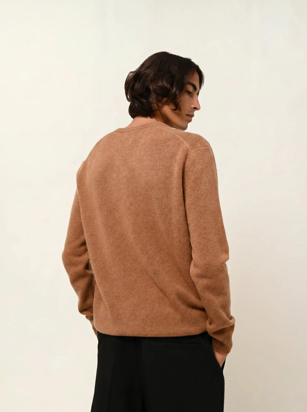 VICTOR pull col V 4 fils noisette