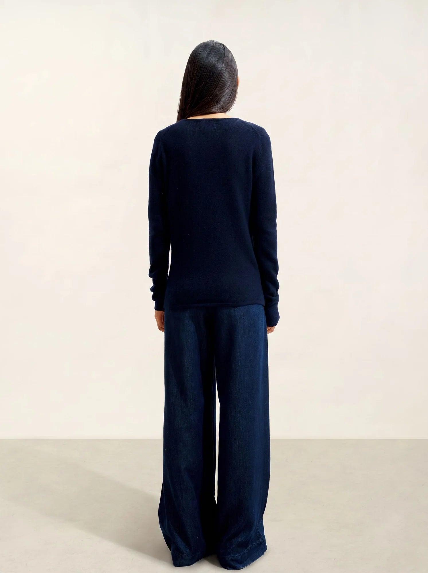 CHELSEA pull col V 4 fils bleu marine