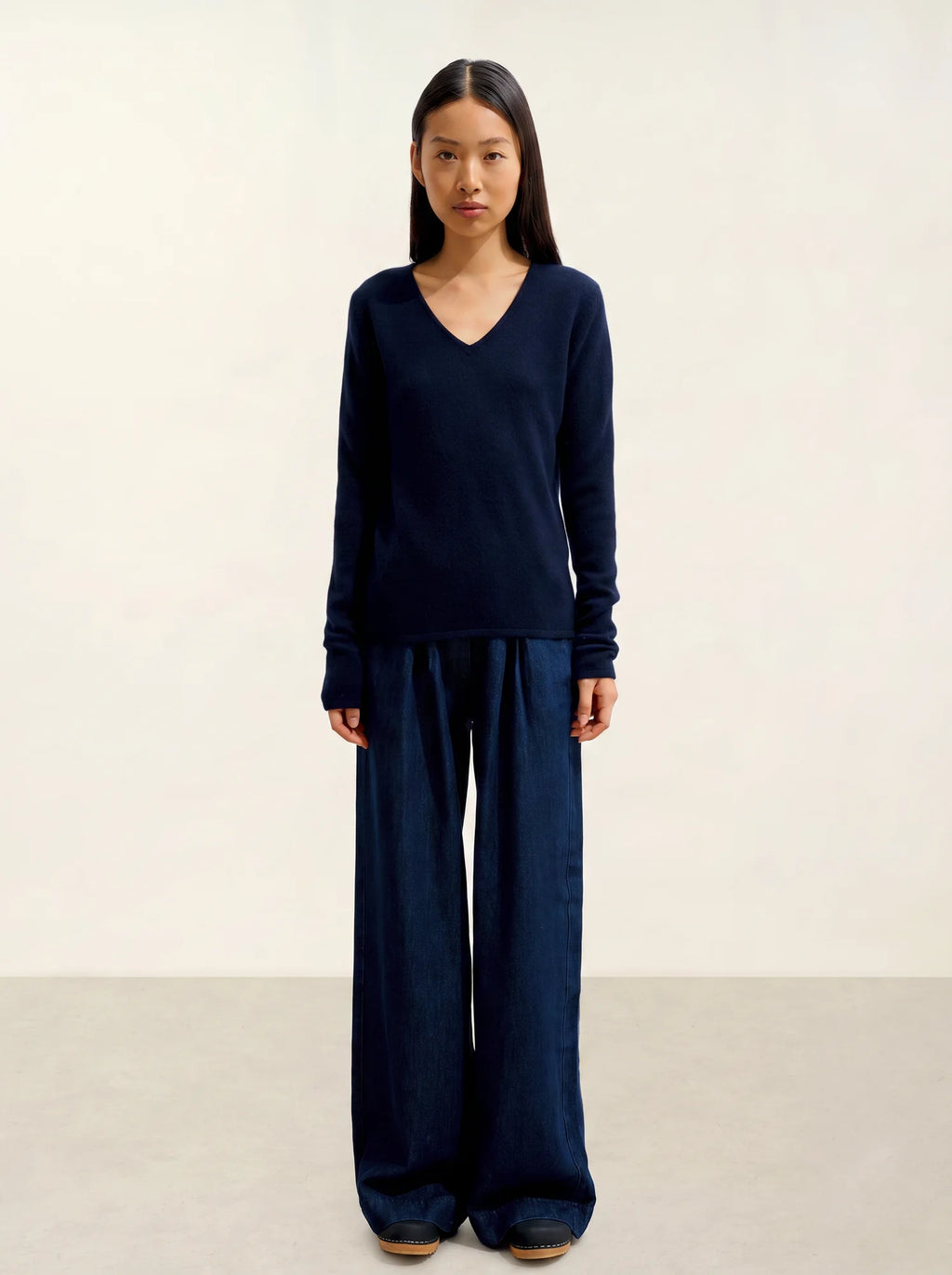 CHELSEA pull col V 4 fils bleu marine