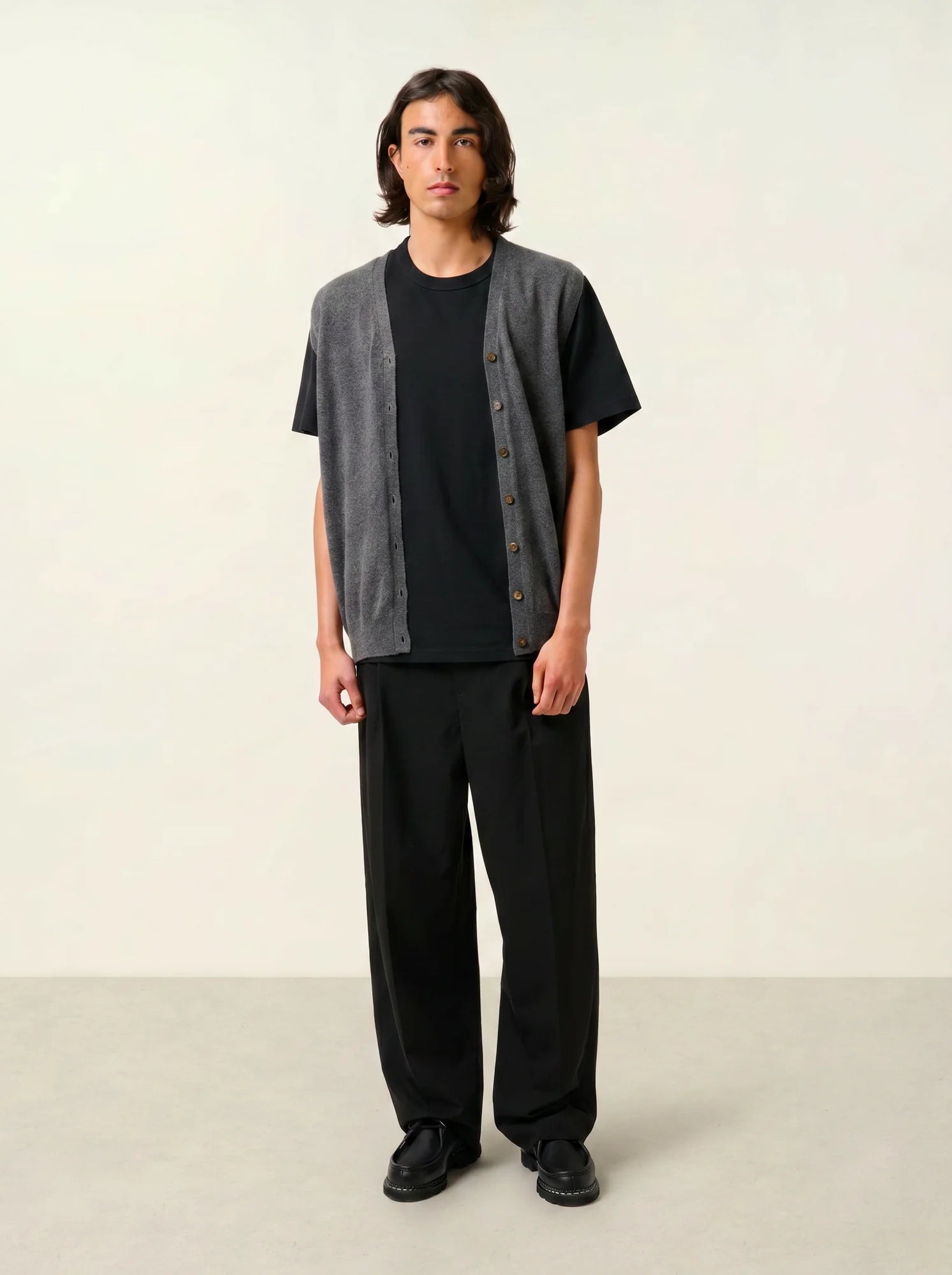 HUGO cardigan v-neck sleeveless heather charcoal