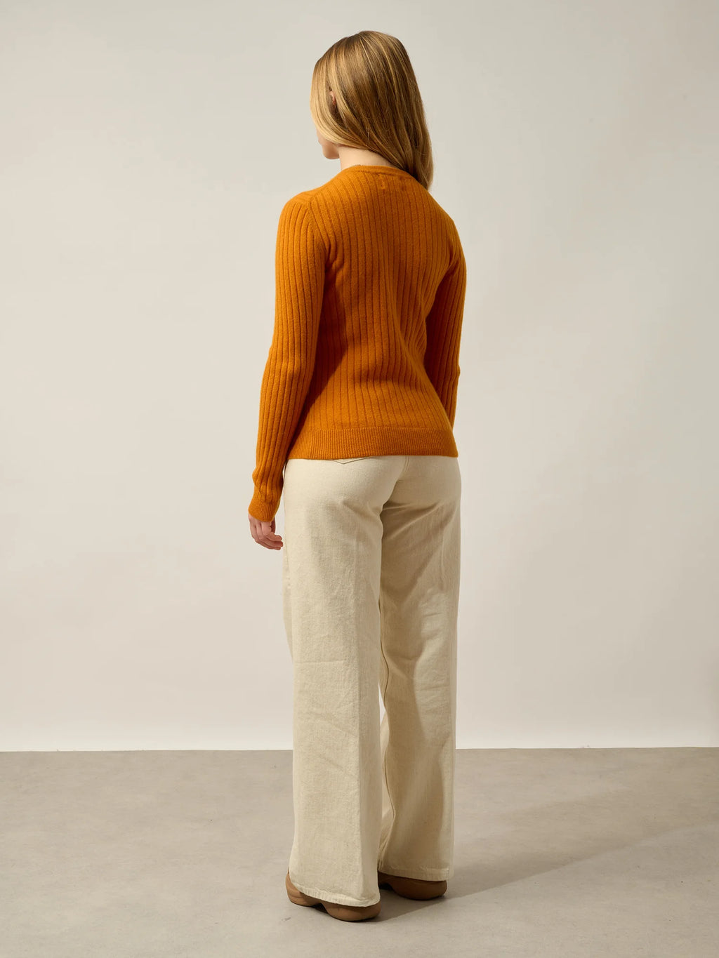 BELLA pullover rundhalsausschnitt ocker