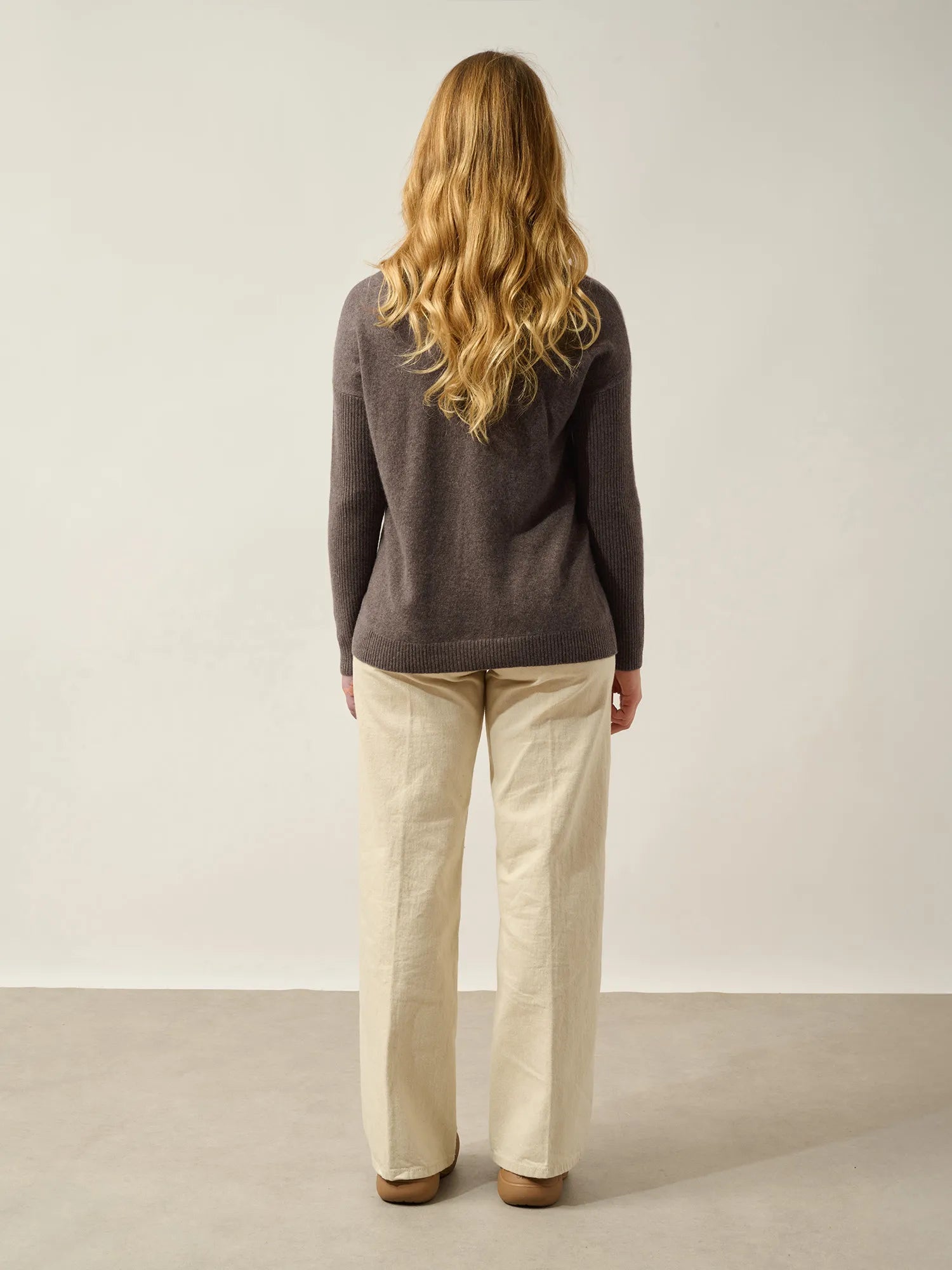 DARIA Pullover Rundhalsausschnitt Taupe meliert