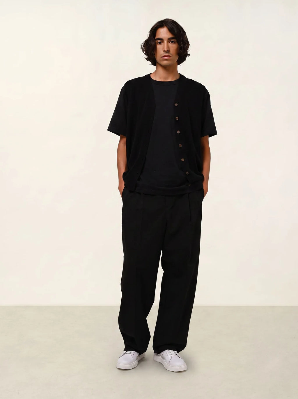 HUGO cardigan v-neck sleeveless black