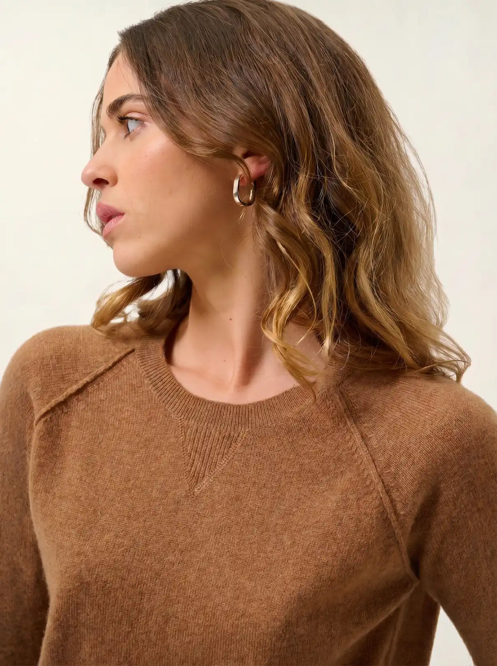 ETRET pull col rond noisette