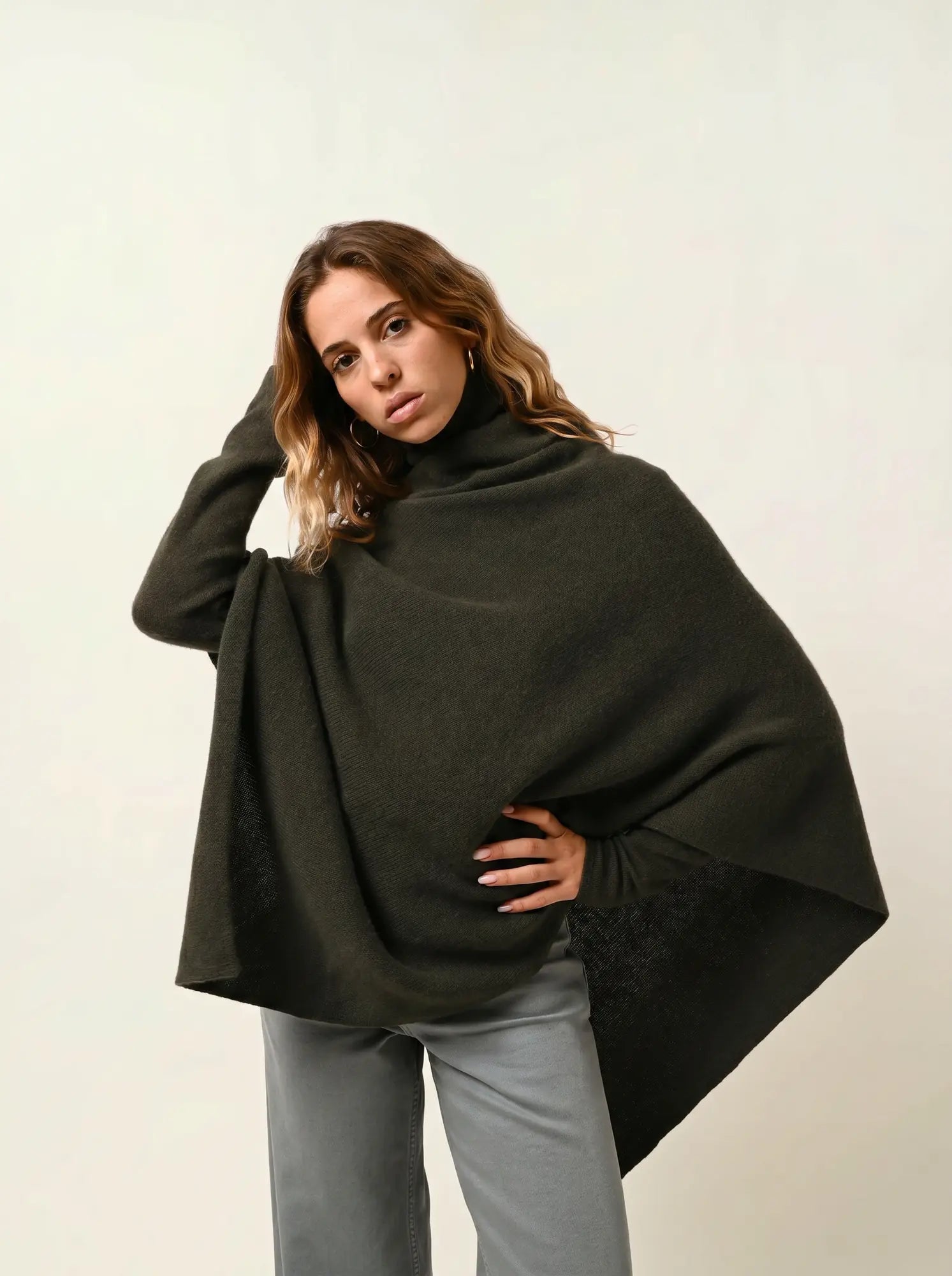 MERYL poncho 4 fils kaki