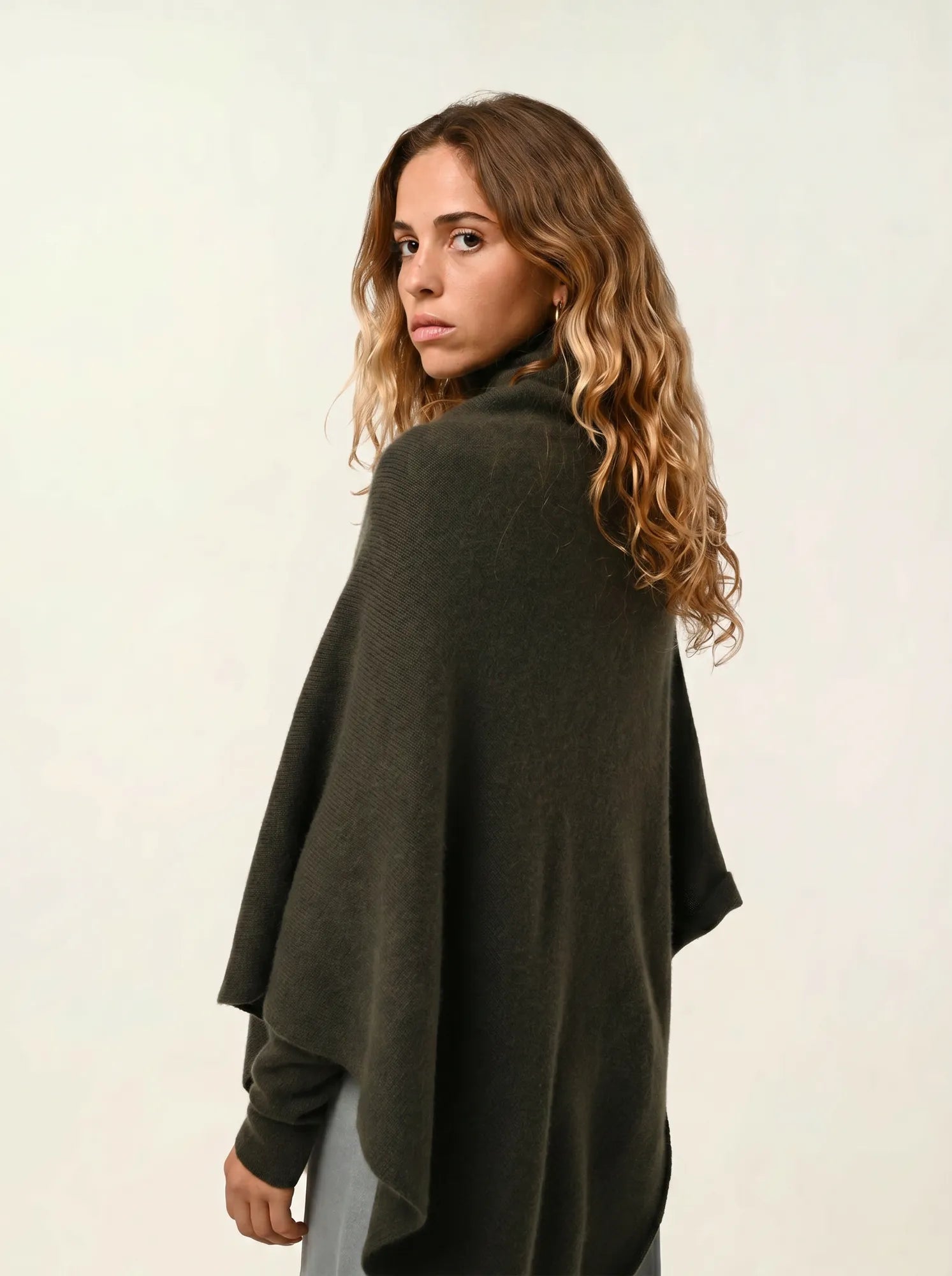 MERYL poncho 4 fils kaki