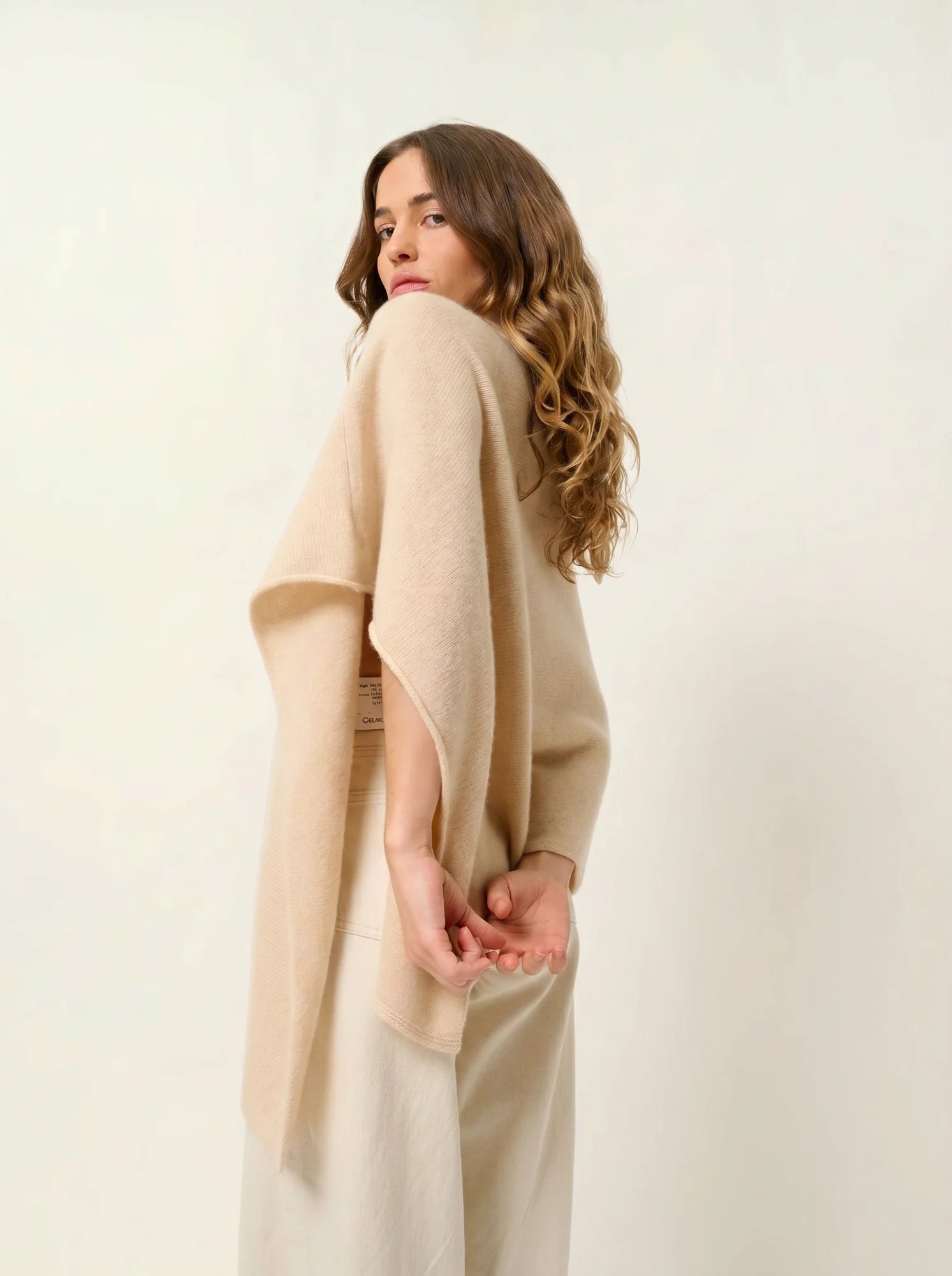 MERYL poncho 4 fils sable