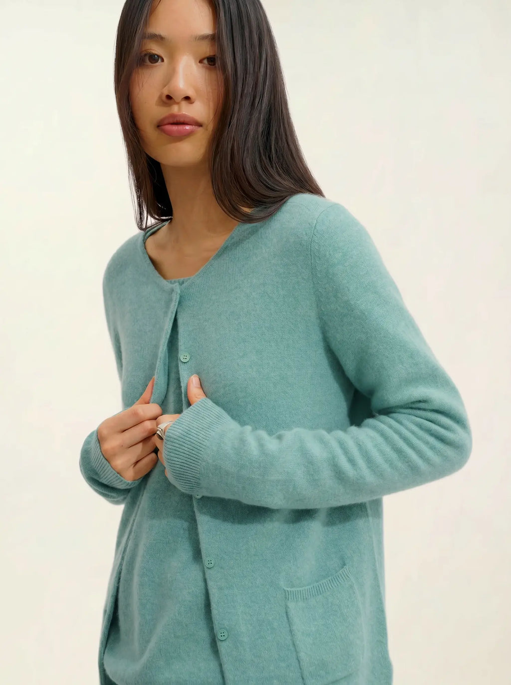 CARON Strickjacke Rundhalsausschnitt Grün meliert